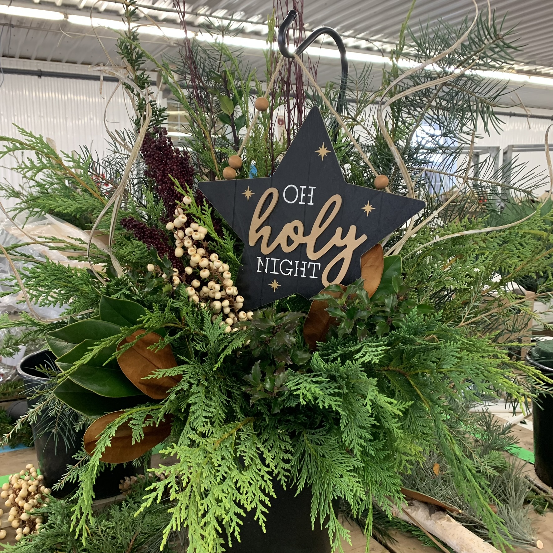 Christmas Urn - Image 2
